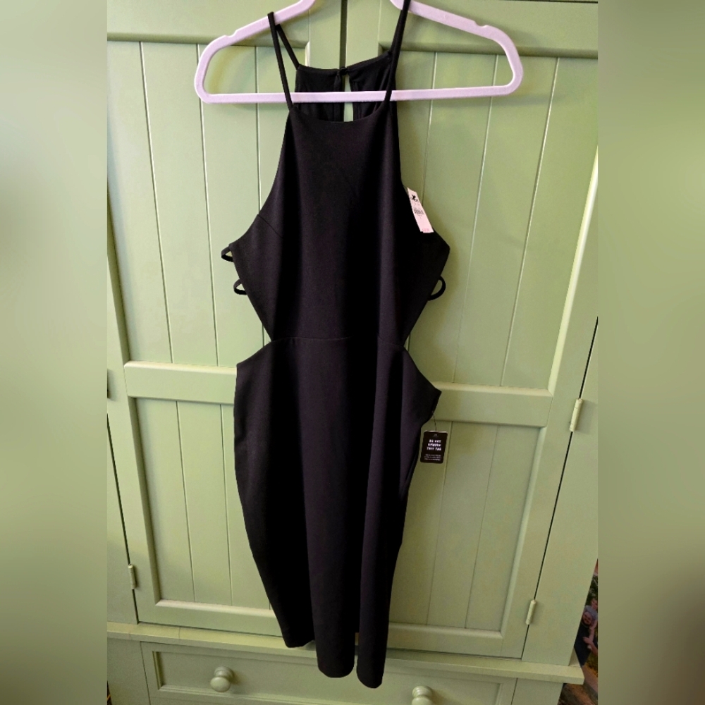 Express Women's Cutout Sheath Black High Neck Side Cutout Sheath Dress L NWT 🖤
